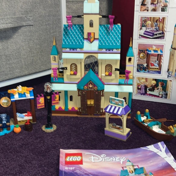 Lego Disney 41167 frozen II Arendelle Village Castle - Picture 6 of 10